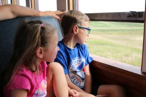 kids-daydreaming